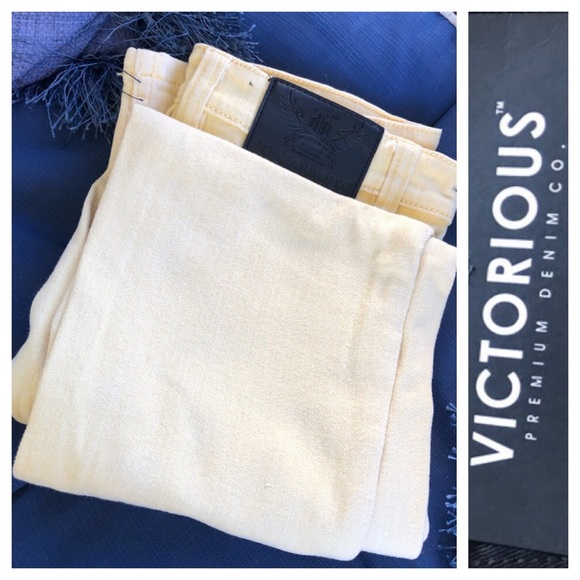 Victorious YELLOW Men's Skinny Fit Stretch Denim Jeans - Picture 2 of 7